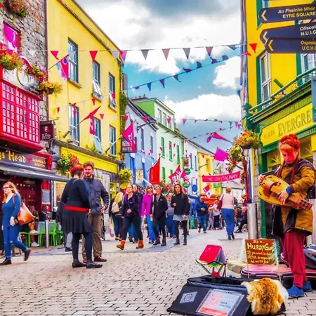 Eyre Square Galway