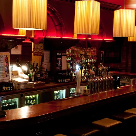 Eyre Square 3* Galway