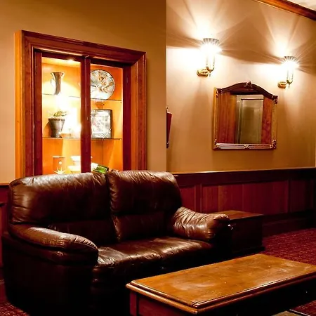 Eyre Square Отель 3*