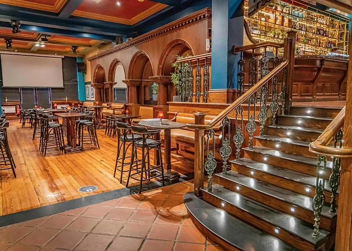 Hotel Eyre Square